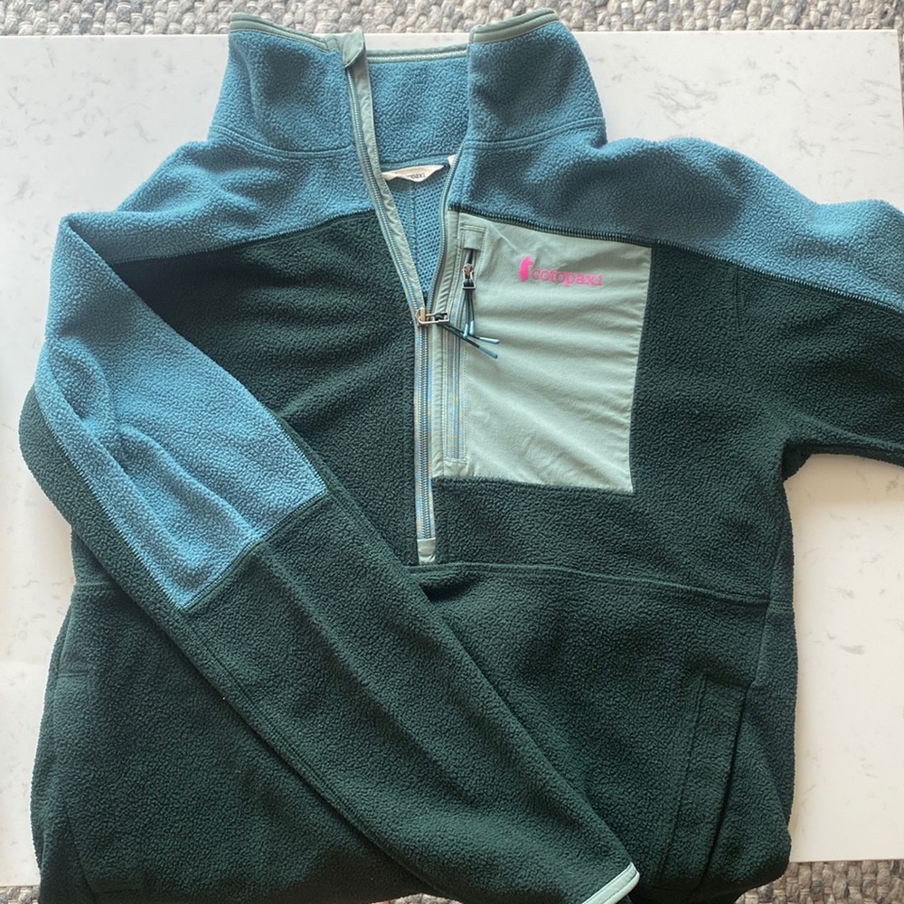 Cotopaxi quarter zip fleece sweatshirt
